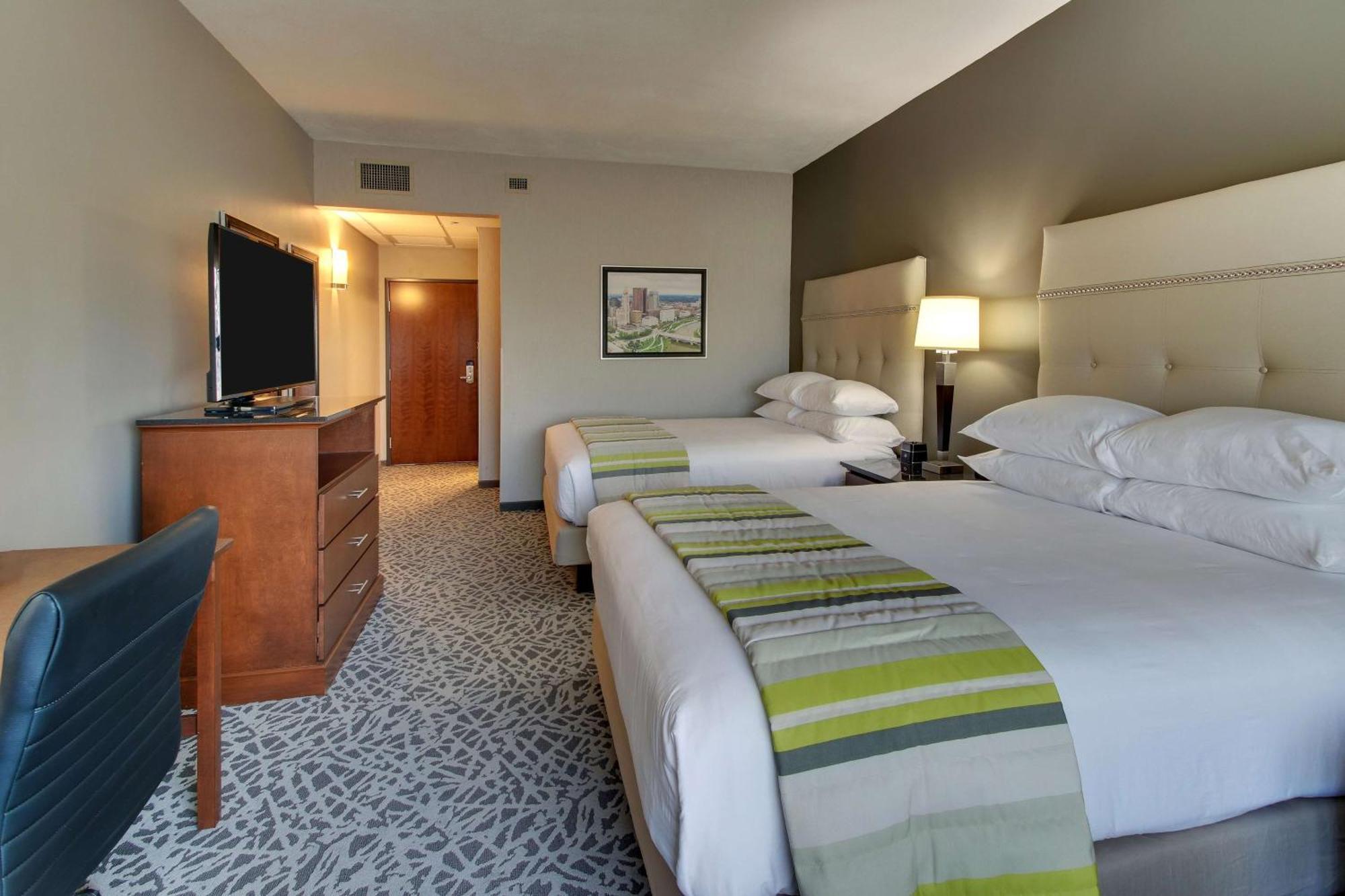 Drury Inn & Suites Cleveland Beachwood Eksteriør bilde