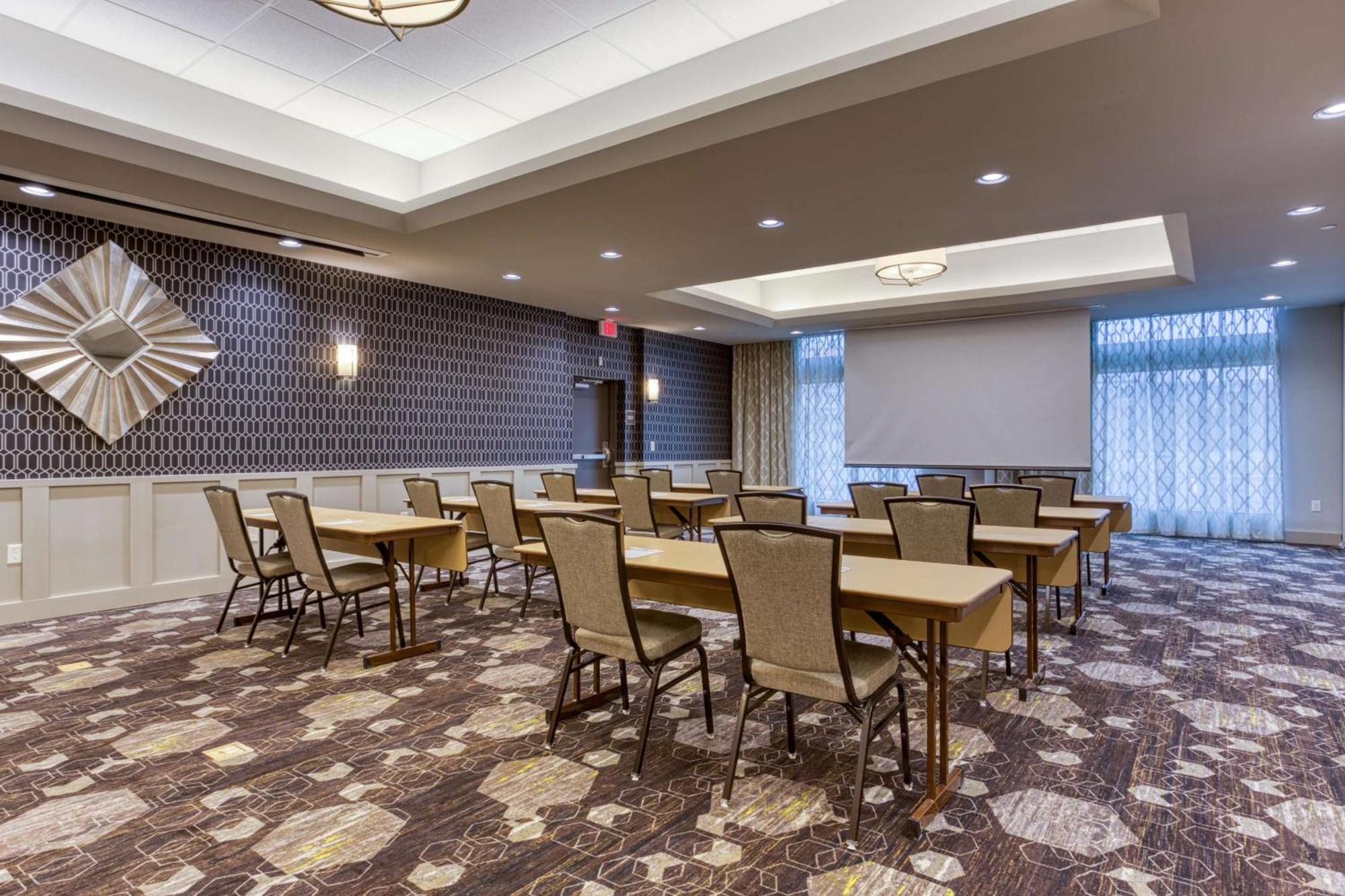 Drury Inn & Suites Cleveland Beachwood Eksteriør bilde