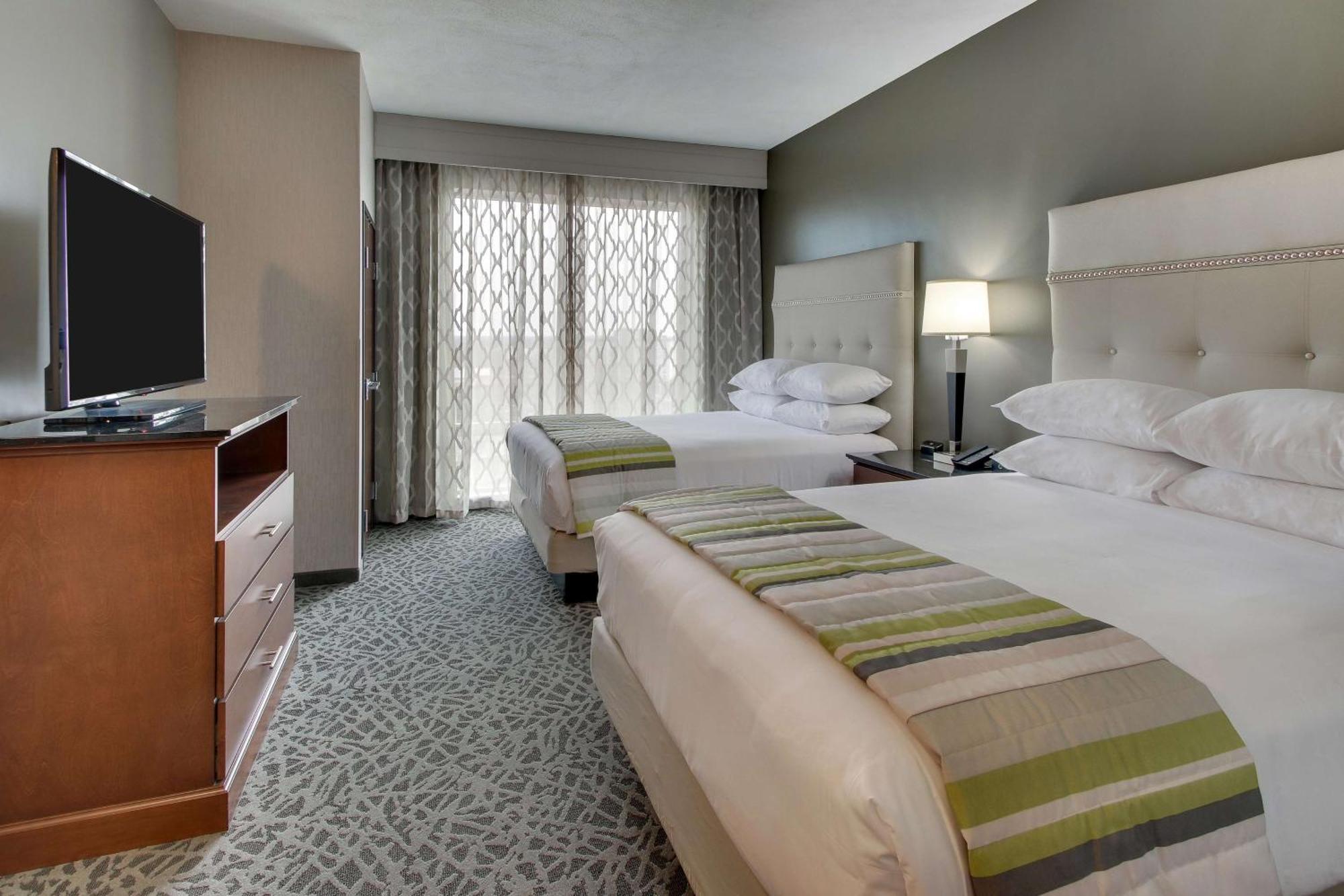 Drury Inn & Suites Cleveland Beachwood Eksteriør bilde