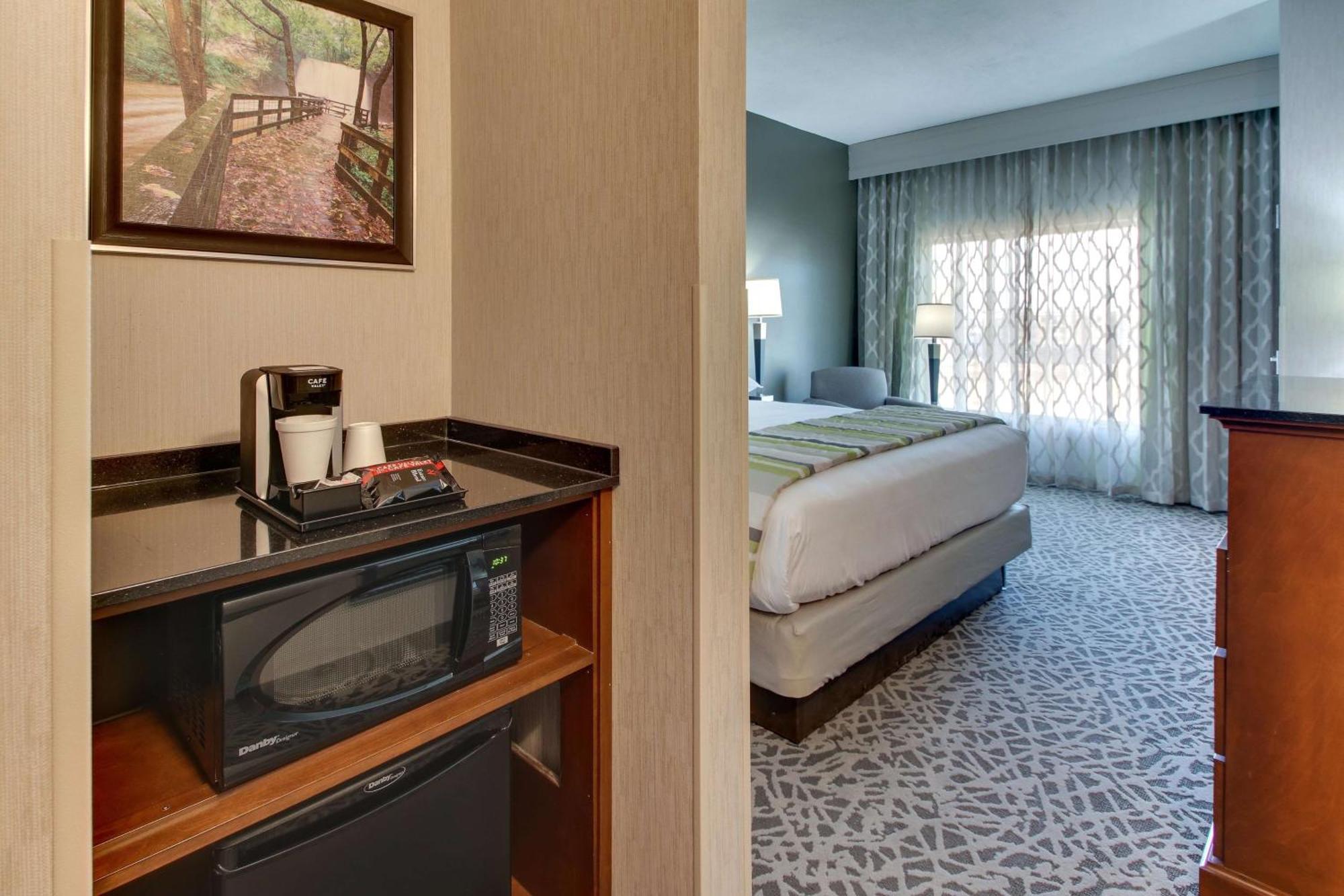 Drury Inn & Suites Cleveland Beachwood Eksteriør bilde