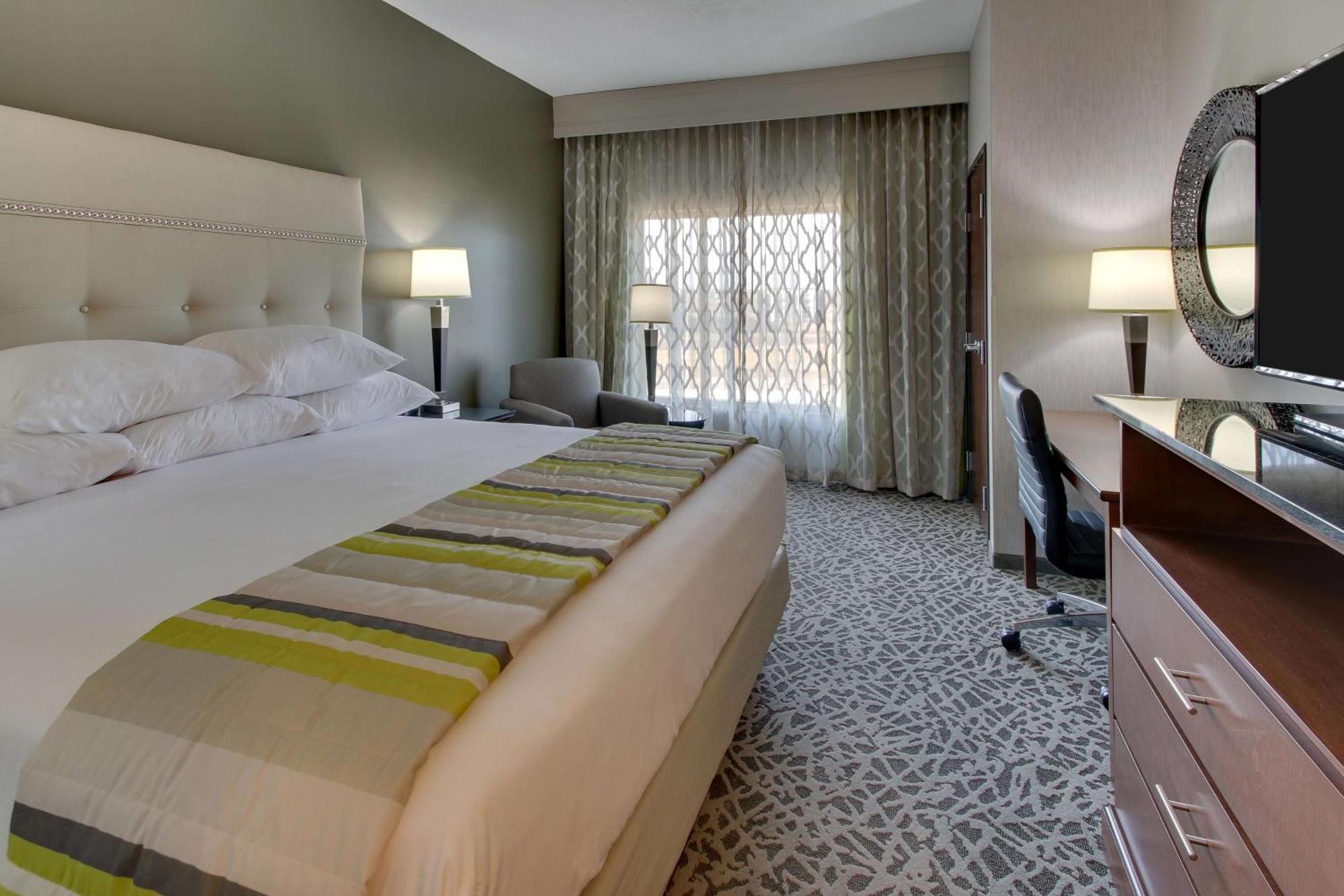 Drury Inn & Suites Cleveland Beachwood Eksteriør bilde